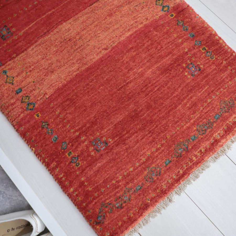 ギャッベ／カシュクリ 86×65cm イラン産 手織り リビング ウール ラグ