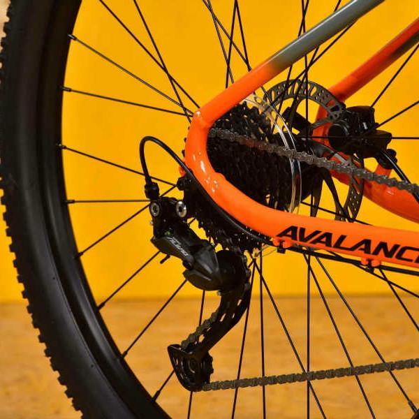 GT ジーティー 2025年モデル AVALANCHE SPORT アバランチェ スポーツ