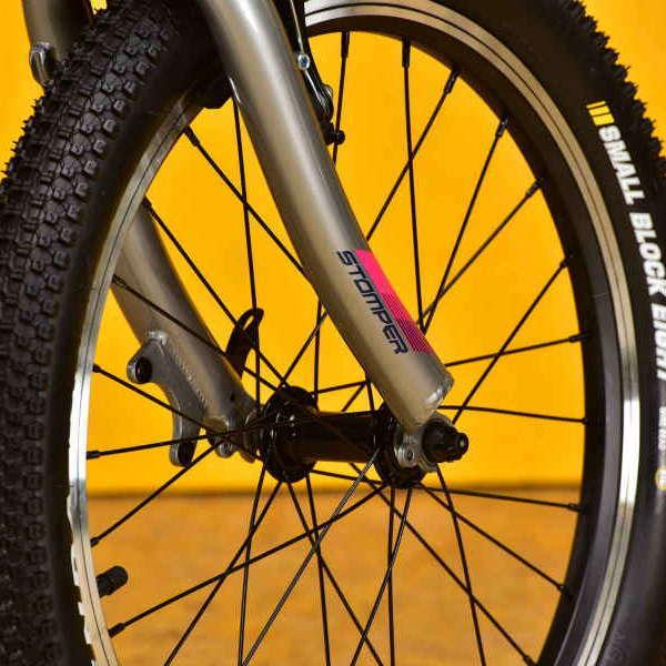 GT 新生活応援セール ジーティー 2024年モデル STOMPER PRIME 20 V2