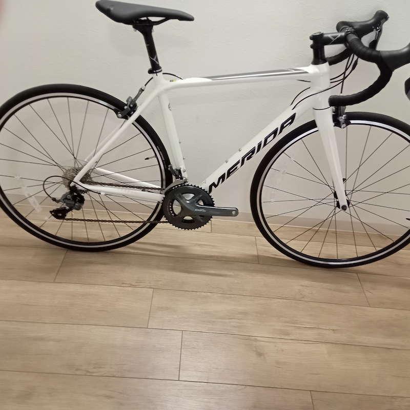 夏セール クランク換装モデル MERIDA メリダ 2025年モデル SCULTURA RIM 100 スクルトゥーラ リム100 ロードバイク SHIMANO CLARIS | SCULTURA | 09