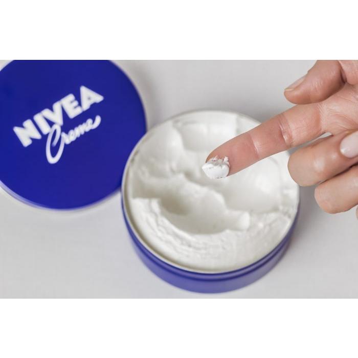 限定デザイン缶】NIVEA ニベアクリーム 大缶（青缶）１６９ｇ :nivea 
