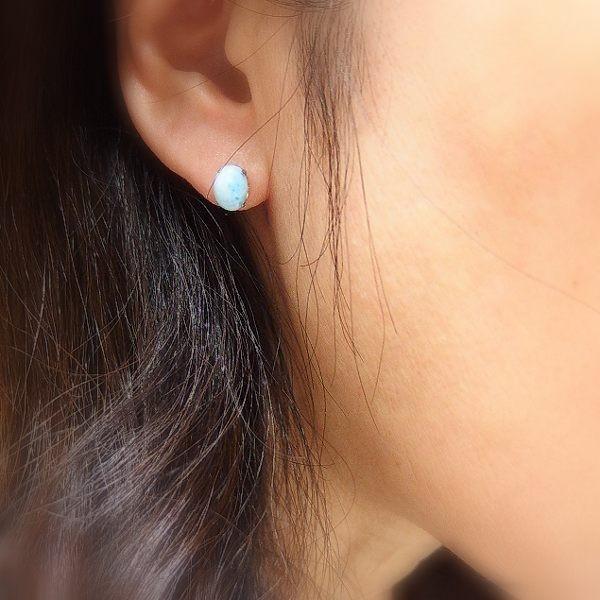 送料無料】K18WG上質天然ラリマーオーバルピアス3ct□HAC0089-1 
