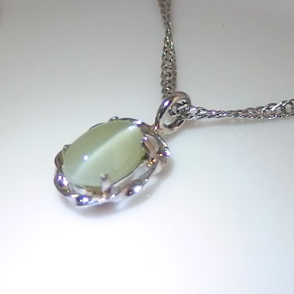 送料無料】 プラチナ製クリソベリルキャッツアイネックレス0.35ct