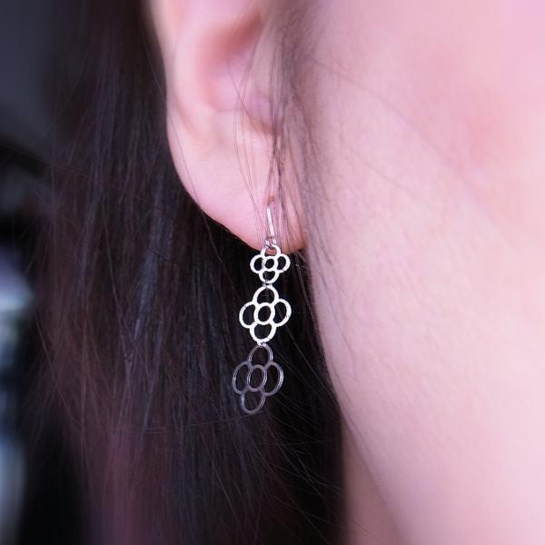 送料無料】k18WG YG PGフラワーモチーフ3連ピアス□862 : OASIS夢