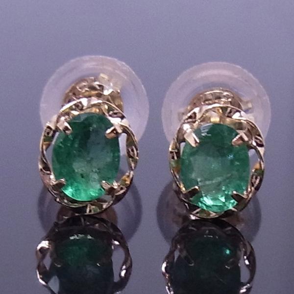 送料無料】K18YGコロンビア産エメラルドピアス0.26ct□1989-1 : 1989 