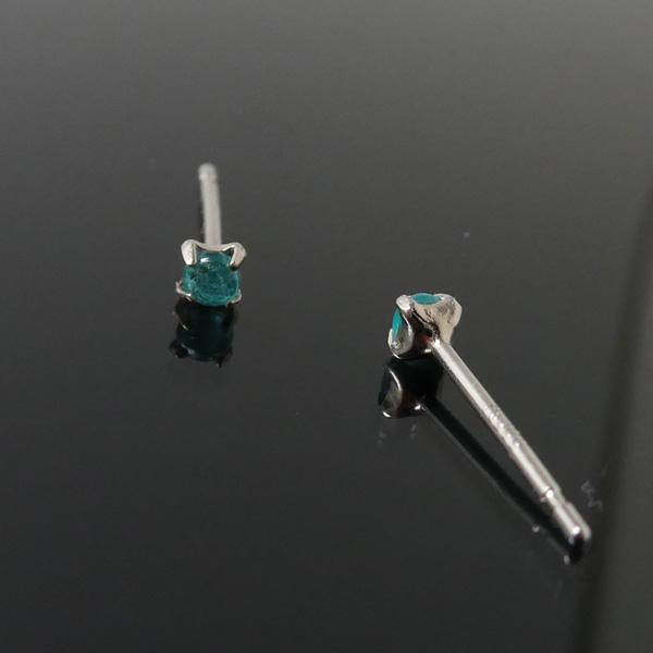 送料無料】ブラジル産プラチナ製パライバトルマリンピアス□4598