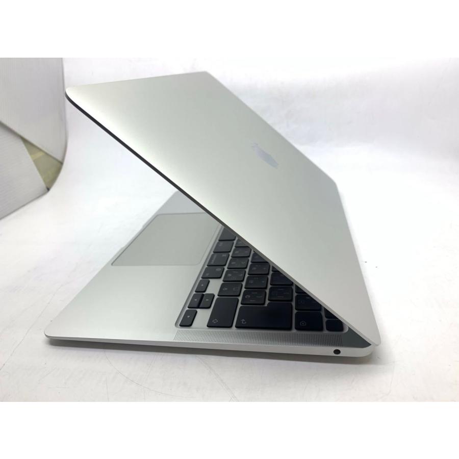 Apple MacBook Air 13inch M1 2020 充放電118回 A2337 APPLE M1 8コアCPU 7コアGPU メモリ16G SSD256GB シルバー 日本語配列 中古の画像