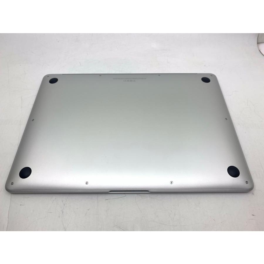 Apple MacBook Air 13inch M1 2020 充放電118回 A2337 APPLE M1 8コアCPU 7コアGPU メモリ16G SSD256GB シルバー 日本語配列 中古の画像