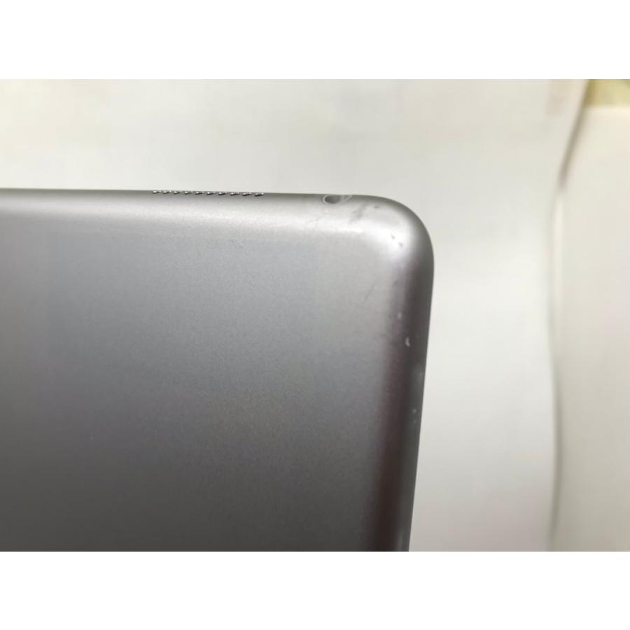 iPad Pro Apple 中古 12.9インチ 第2世代 Wi-Fiモデル 64GB MQDA2J/A