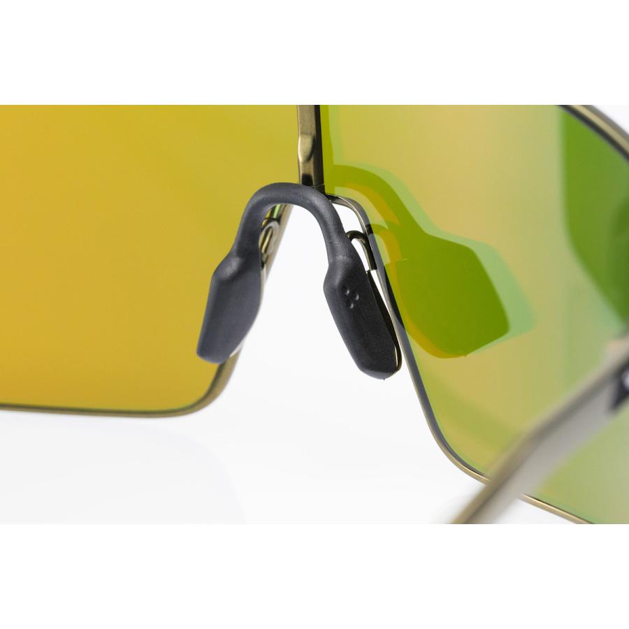 OAKLEY（オークリー） スートロ チタン oo6013-0236 ハイブリッジ