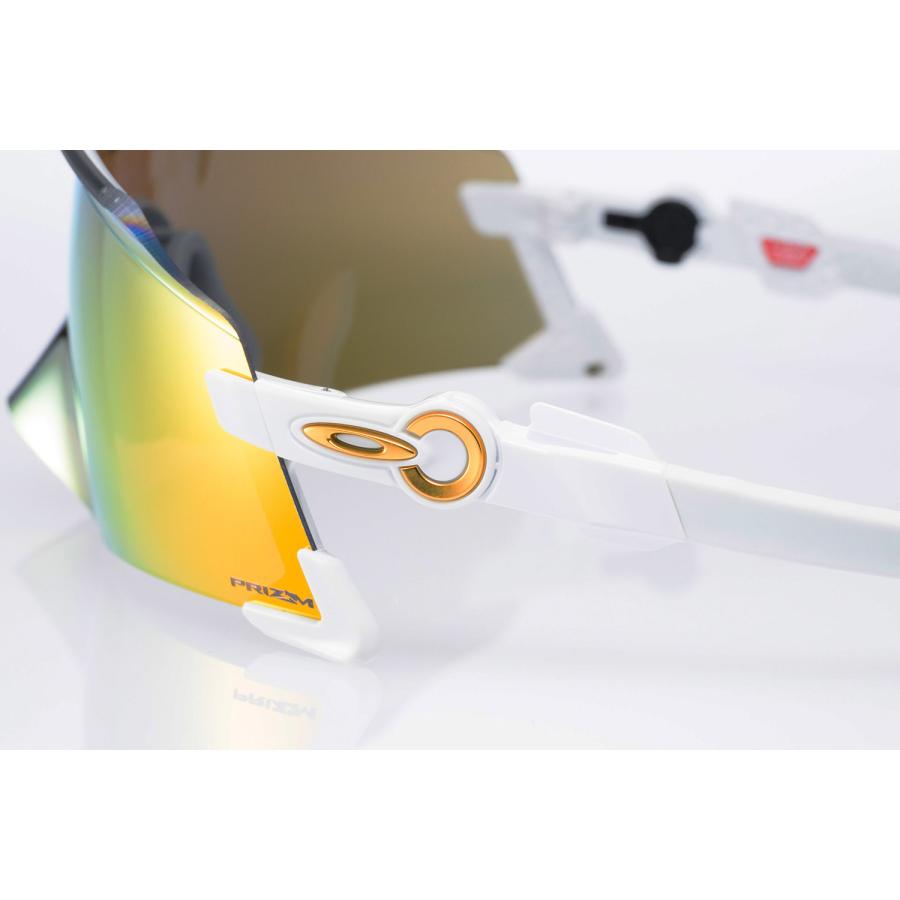 (極美品)OAKLEY KATO サングラス オークリー KATO OO9455M (サングラス) 価格比較 - 価格.com