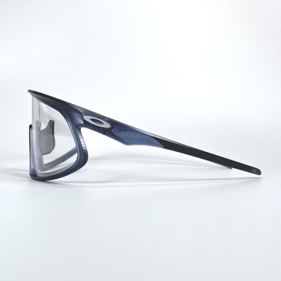 オークリー リゾルブ oo9484d-0749 ローブリッジフィット サングラス 調光レンズ OAKLEY RSLV SUNGLASS_3