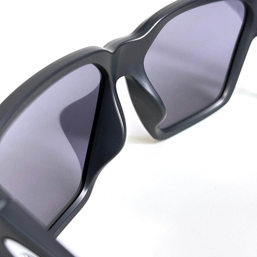 OAKLEY（オークリー） ブリザ oo9497-0158 ハイブリッジフィット