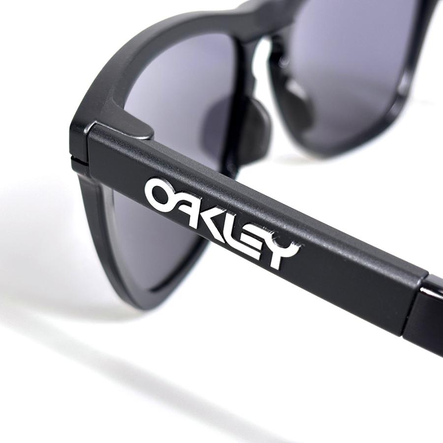 Oakley シルバー ブラックレンズ サングラス OAKLEY（オークリー） フロッグスキン レンジ XL oo9503a-0658 ロー