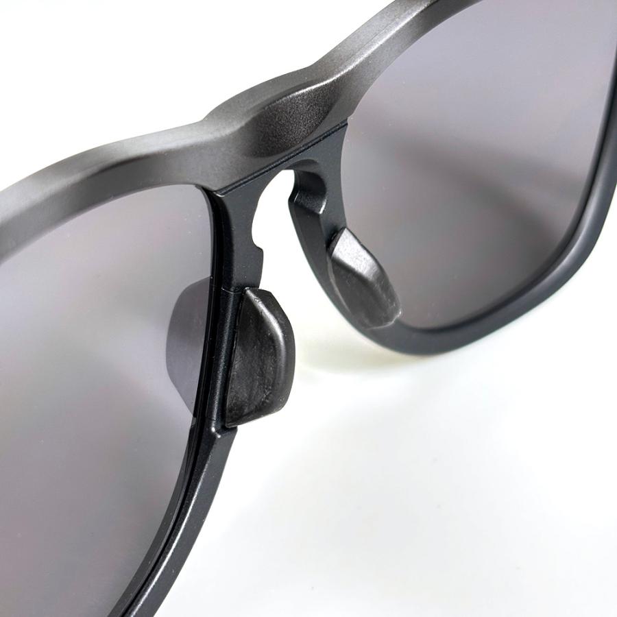 OAKLEY（オークリー） フロッグスキン レンジ XL oo9503a-0758 ロー