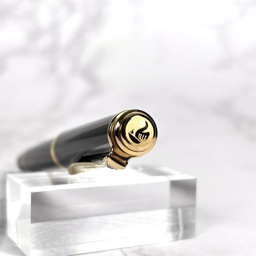 Pelikan（ペリカン） 万年筆 吸入式 スーベレーン M400 ブラック M