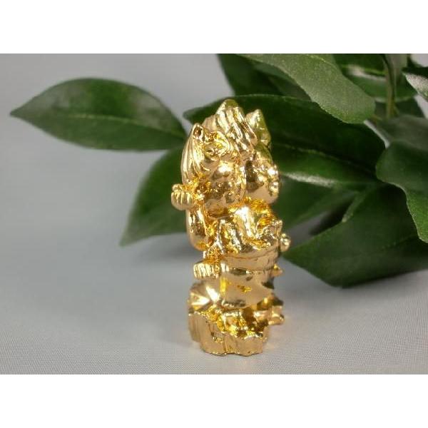 【月末セール・新品】三宝荒神　柘植　総高さ約24.5㎝　竈　三面六臂　台所の神 Amazon｜柘植 三宝荒神 立像 28cm 木彫り 仏像｜仏像 オンライン通販