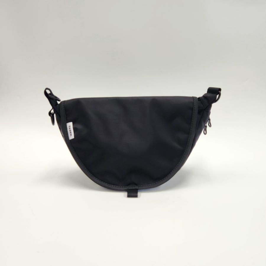 FADEN ファーデン 004_Janis ショルダーバッグ FADEN/ Destoryed U half moon bag「004_Janis」 ファーデン