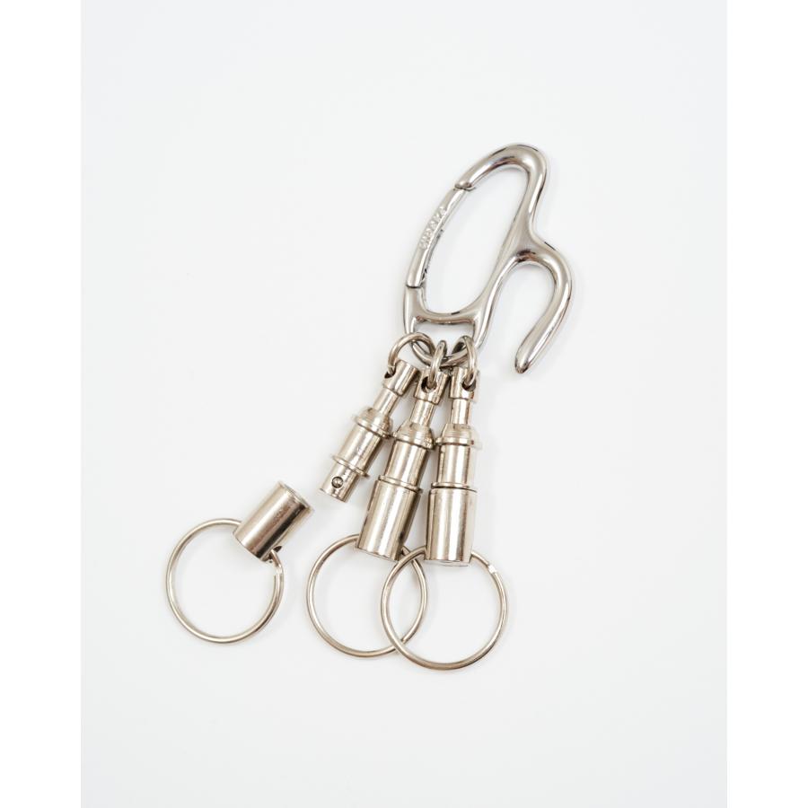 新品 HIDAKA シルバー カラビナ付きキーホルダー HIDAKA（ヒダカ） RELEASE KEYCHAIN リリース キーチェーン カラビナ