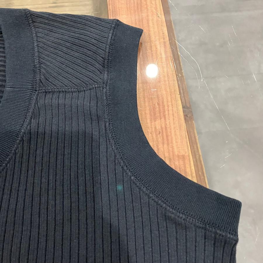 【専用】MEYAME OBLONG NECK SLEEVELESS MEYAME（メヤメ） 30％COUPON配布中 MEYAME / OBLONG NECK SLEEVELESS