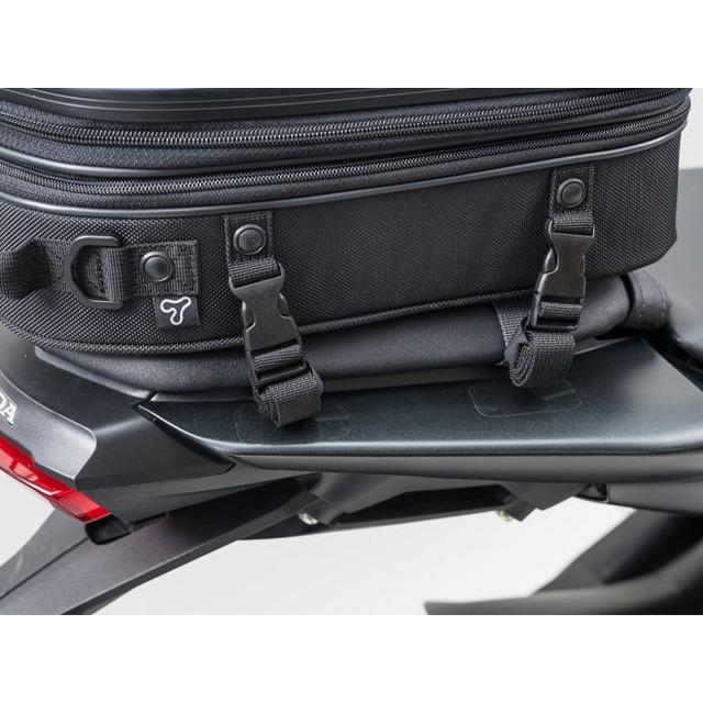 在庫有り シェル シート バッグ ２ SS（ヘアラインシルバー） バイク用 TANAX タナックス MFK-297の画像