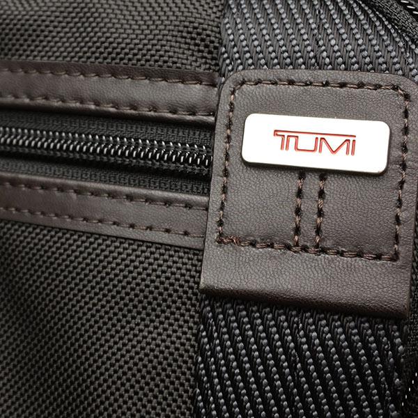 TUMI（トゥミ） バックパック PC収納 リュックサック バッグ 本革