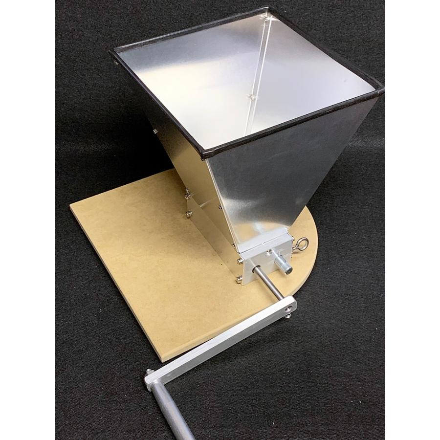 お取り寄せ品【Craft brew】 モルトミル ローラータイプ アルミ お取り寄せ品【Craft brew】 モルトミル ローラータイプ アルミ