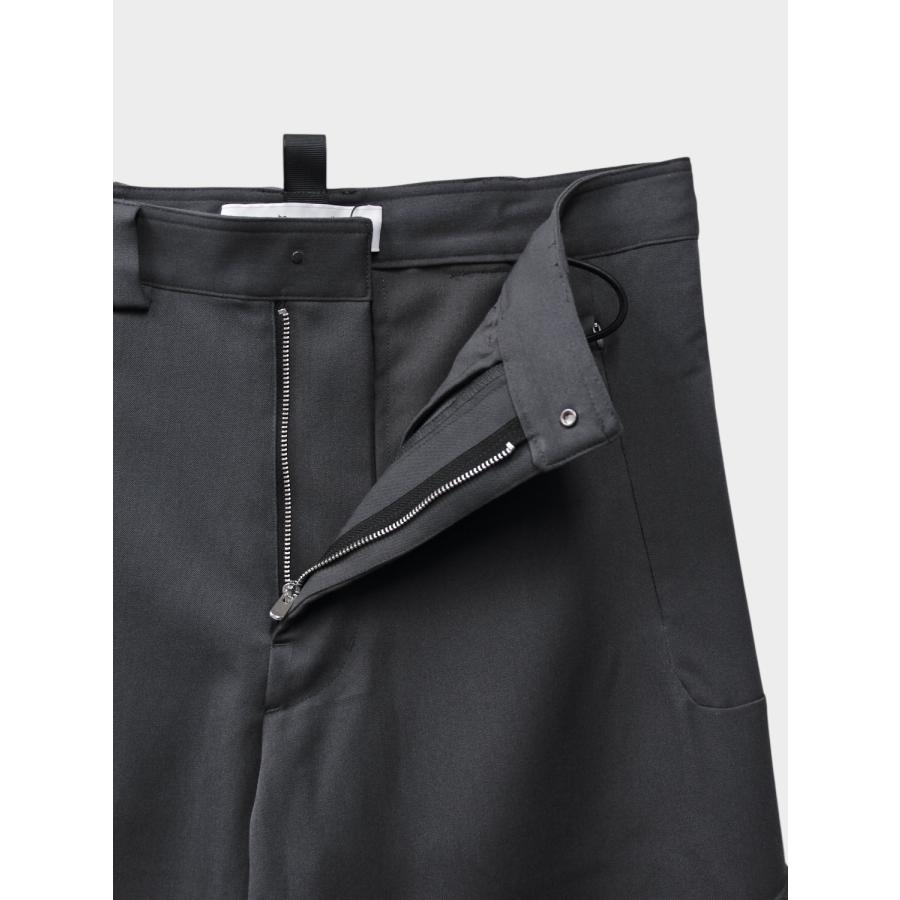 bal × ii_iiiiiiii TECHNICAL WOOL TROUSERS  ASPHALT / 2026SS bal original ハーフジップ プルオーバーの画像