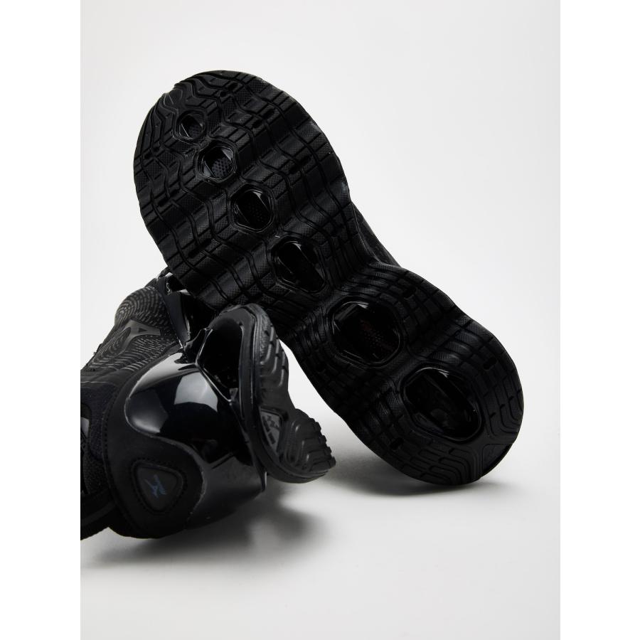 SALE30%OFF】MIZUNO WAVE PROPHECY 13.2 BLACK / 2026SS スニーカー