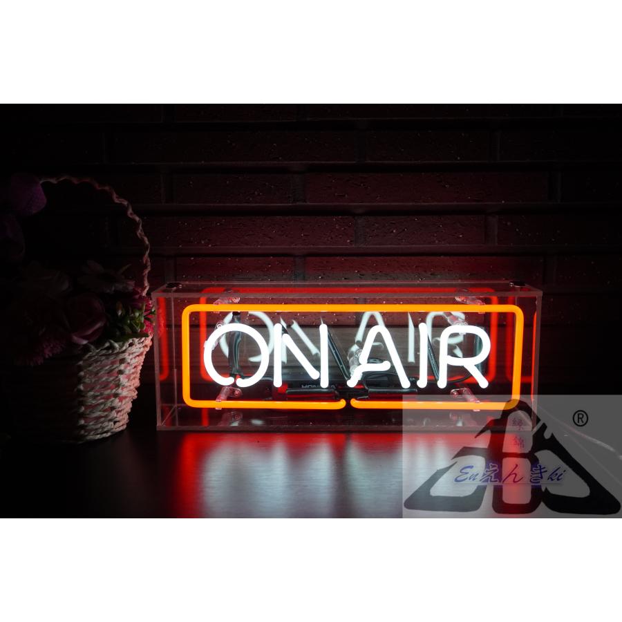 オーダー　ネオン管　MUSIC レッド＆ホワイト ガラス製　店舗装飾　オリジナル オーダー ネオンサイン MUSIC レッド＆ホワイト ガラス製 店舗装飾