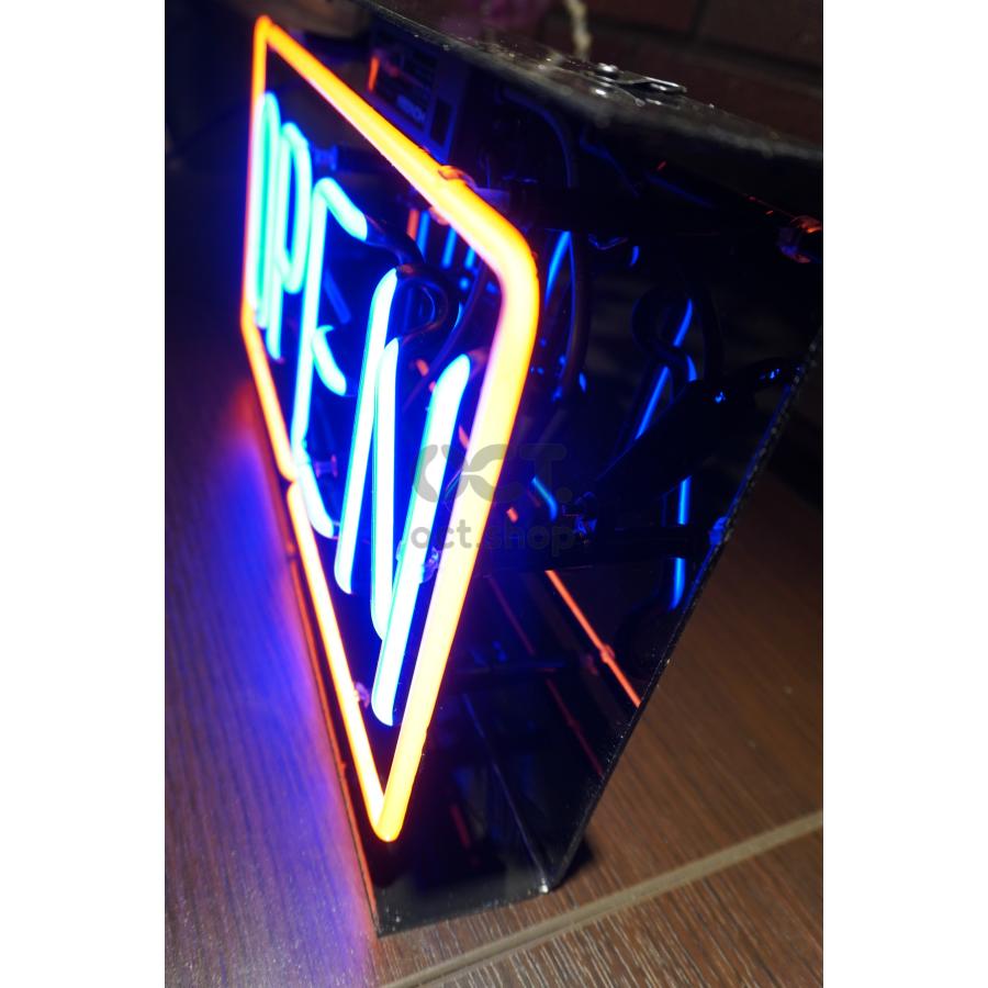ネオンサイン OPEN 赤文字×青枠 ガラス看板 シンプル　店舗用　オープンサイン　壁掛け led 看板 明るい カフェ バー イルミネーション オーダーメイド可能_10