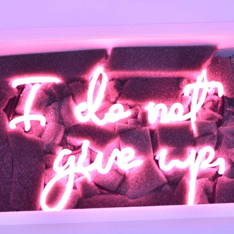 ネオン サイン TN207『I DO NOT GIVE UP』NEON SIGNネオン管、ディスプレイ ボード、カフェ、喫茶店、広告用看板、クラブ インテリア　13*8ンチ_2