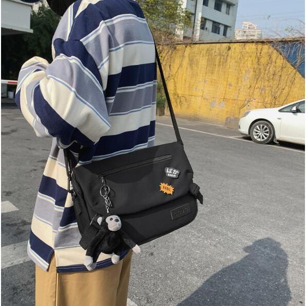 男女兼用 ショルダーバッグ ブラック レディース おしゃれ おでかけ