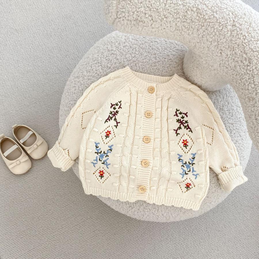 秋冬用 フローラル 刺繍入り ベビー ニットカーディガン サロペット