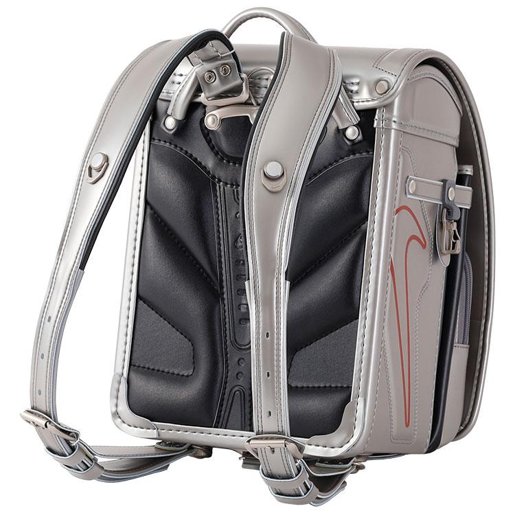 NIKE（ナイキ） P15倍 ランドセルB シルバー・ブラック ｜小田急の