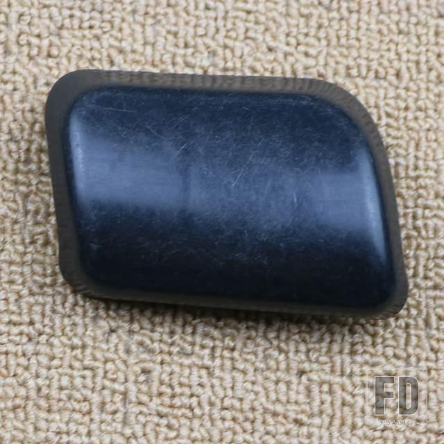 【並行輸入品】ボルボ ワッシャーノズルキャップ XC90 37773 30698209 30698208 ヘッドライトウォッシャーノズルカバー ...