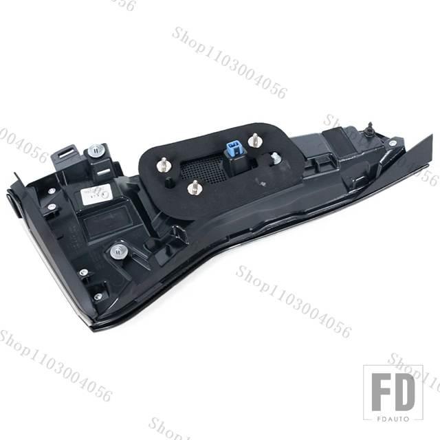 並行輸入品】ホンダ リアテールランプ ZRV 2022 2023 レッドリアテール