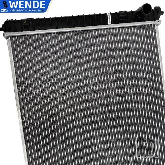 SUZUKI ブラックタンクとサイドパネルセット 並行輸入品】フォード 1301100XSZ20A C1B1-8005AA C1BZ-8005B 自動車