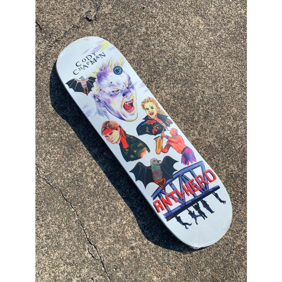 ANTIHERO（アンタイヒーロー） 8.5インチ スケボー デッキ ANTI HERO