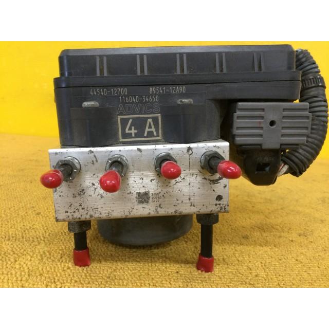 オーリス DBA-ZRE186H ABSアクチュエーター 44540-12700 44050-12A80