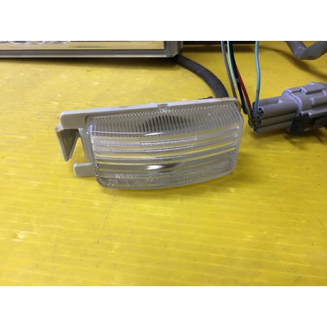 左テールランプ キューブ DBA-BZ11 左テールランプ RIDER CR14-DE QX1 白 26555-4V70A