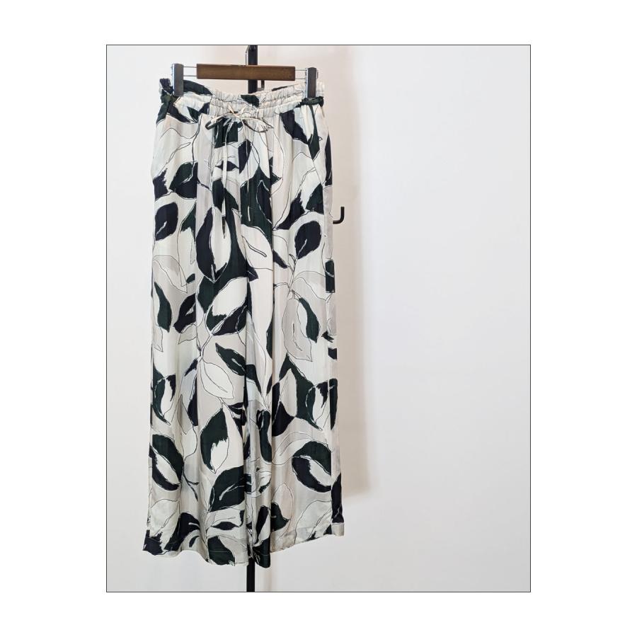 SACRA（サクラ） MODERN LEAVES PANTS（モダン リーフ パンツ