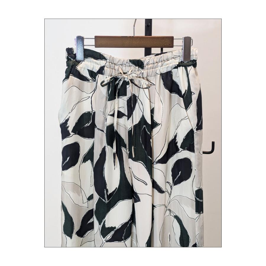 SACRA（サクラ） MODERN LEAVES PANTS（モダン リーフ パンツ