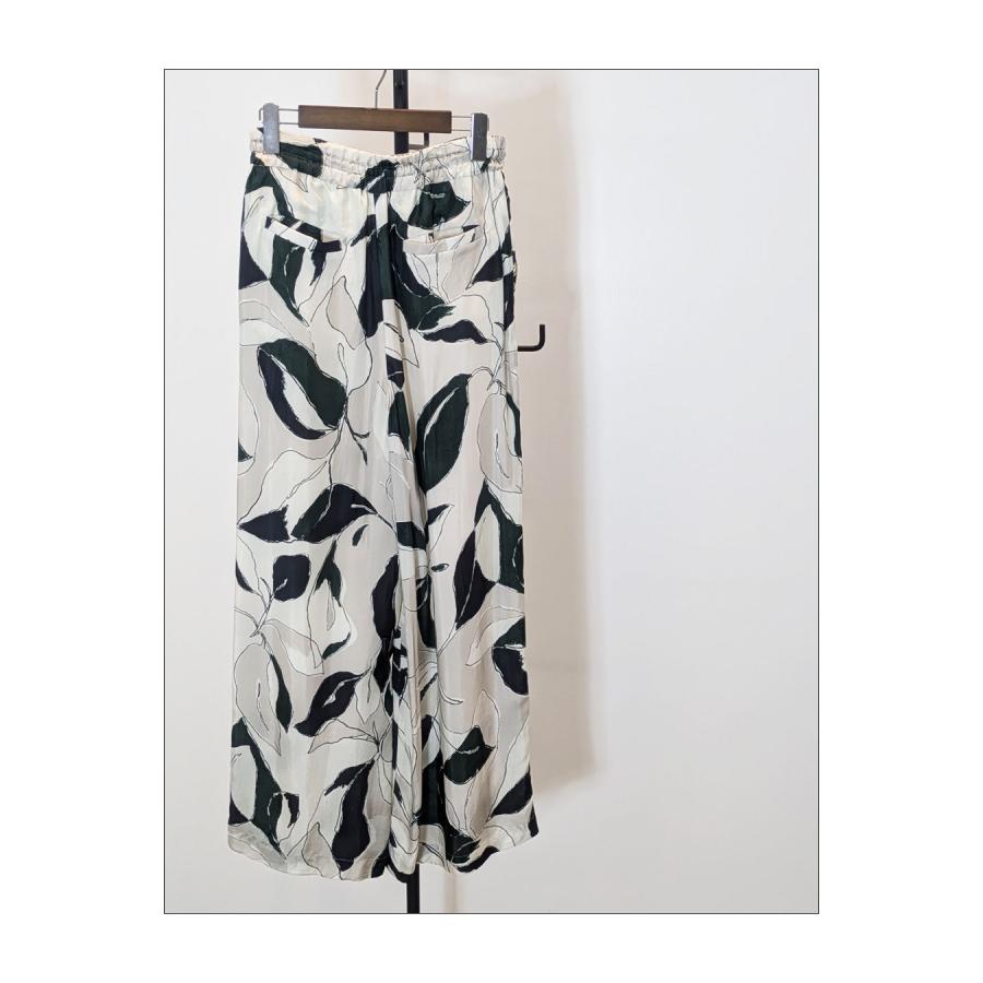 SACRA（サクラ） MODERN LEAVES PANTS（モダン リーフ パンツ