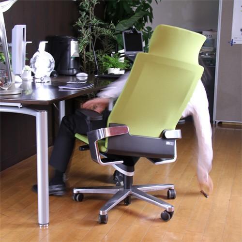 Wilkhahn（ウィルクハーン） ON（オン） 座面シート奥行き調整機能付