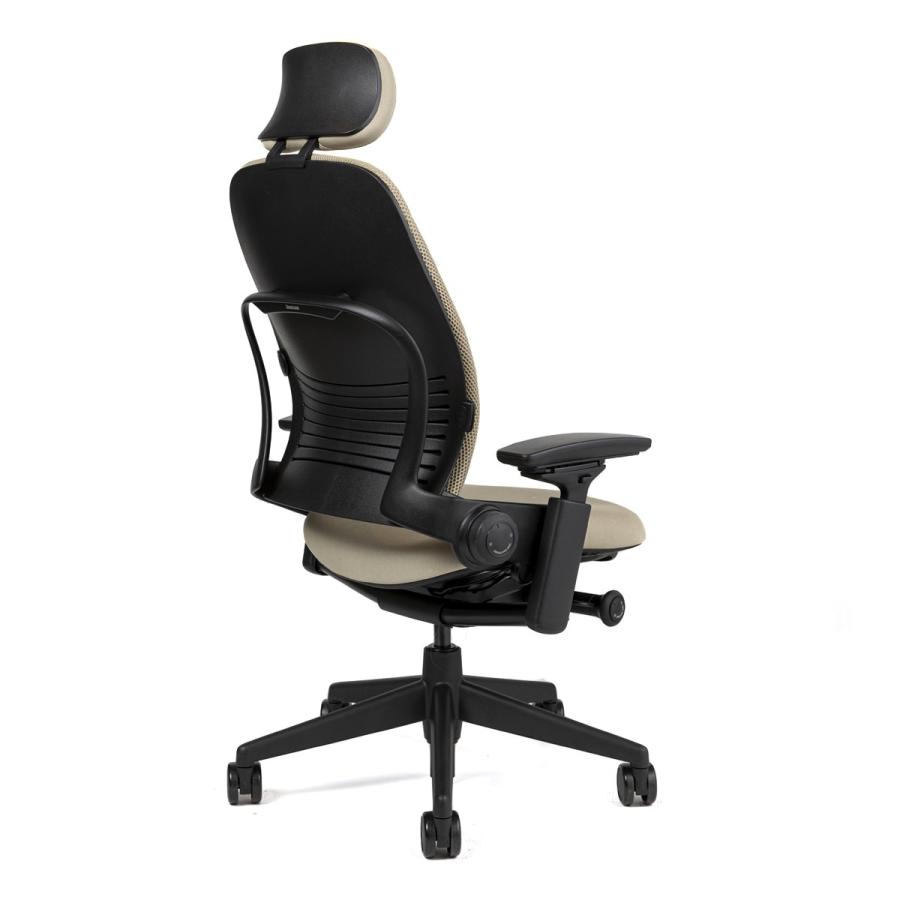 Steelcase  Leap リープチェア(V2)/ヘッドレスト付/背:3Dニット / 座:クロスタイプ(Connect) / ブラックフレーム / ランバーサポート付 / ソフトキャスター｜of9｜02