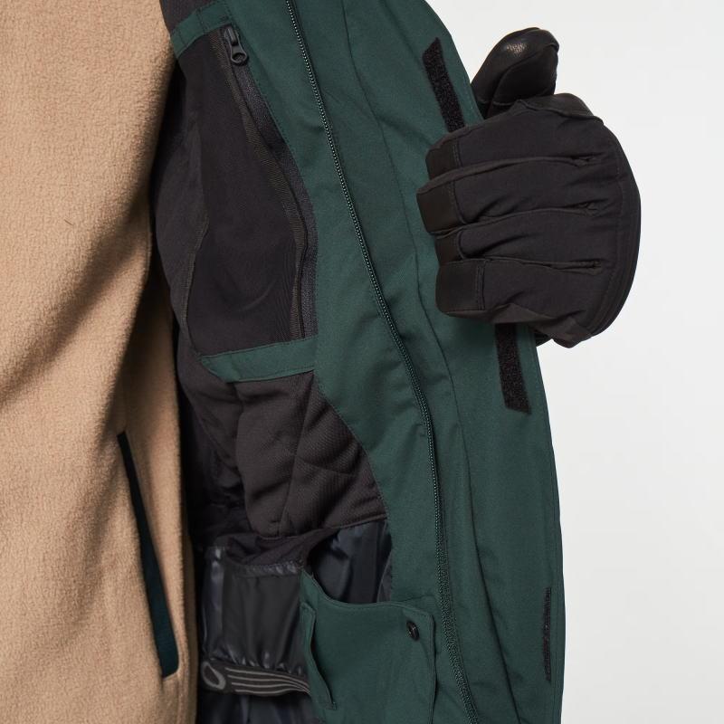 OAKLEY ○ TNP TBT INSULATED JKT HUNTER GREEN BLACKOUT S OAKLEY ○ TNP TBT INSULATED JKT HUNTER GREEN BLACKOUT S