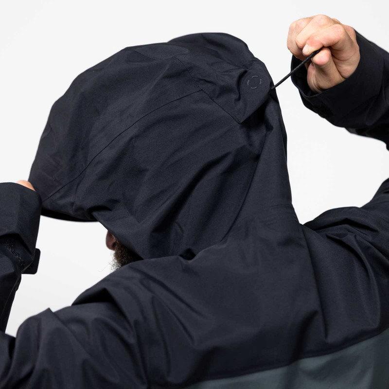 JONES SNOWBOARDS（ジョーンズ スノーボード） ○ JONES SHRALPINIST