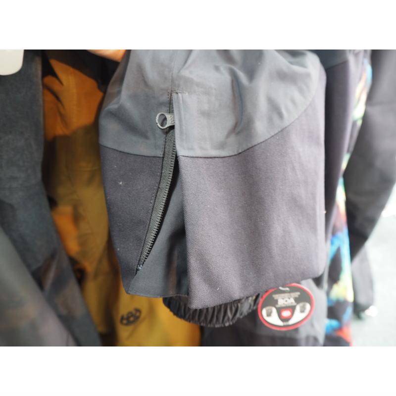 686 ○ GORE-TEX STRETCH DISPATCH BIB PNT カラー:BLACK M 686 ○ GORE-TEX STRETCH DISPATCH BIB PNT カラー:BLACK M