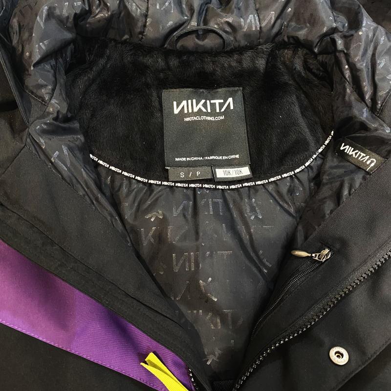NIKITA 【OUTLET】 BOX INS RETRO JKT カラー:BLACK Sサイズ NIKITA 【OUTLET】 BOX INS RETRO JKT カラー:BLACK Sサイズ